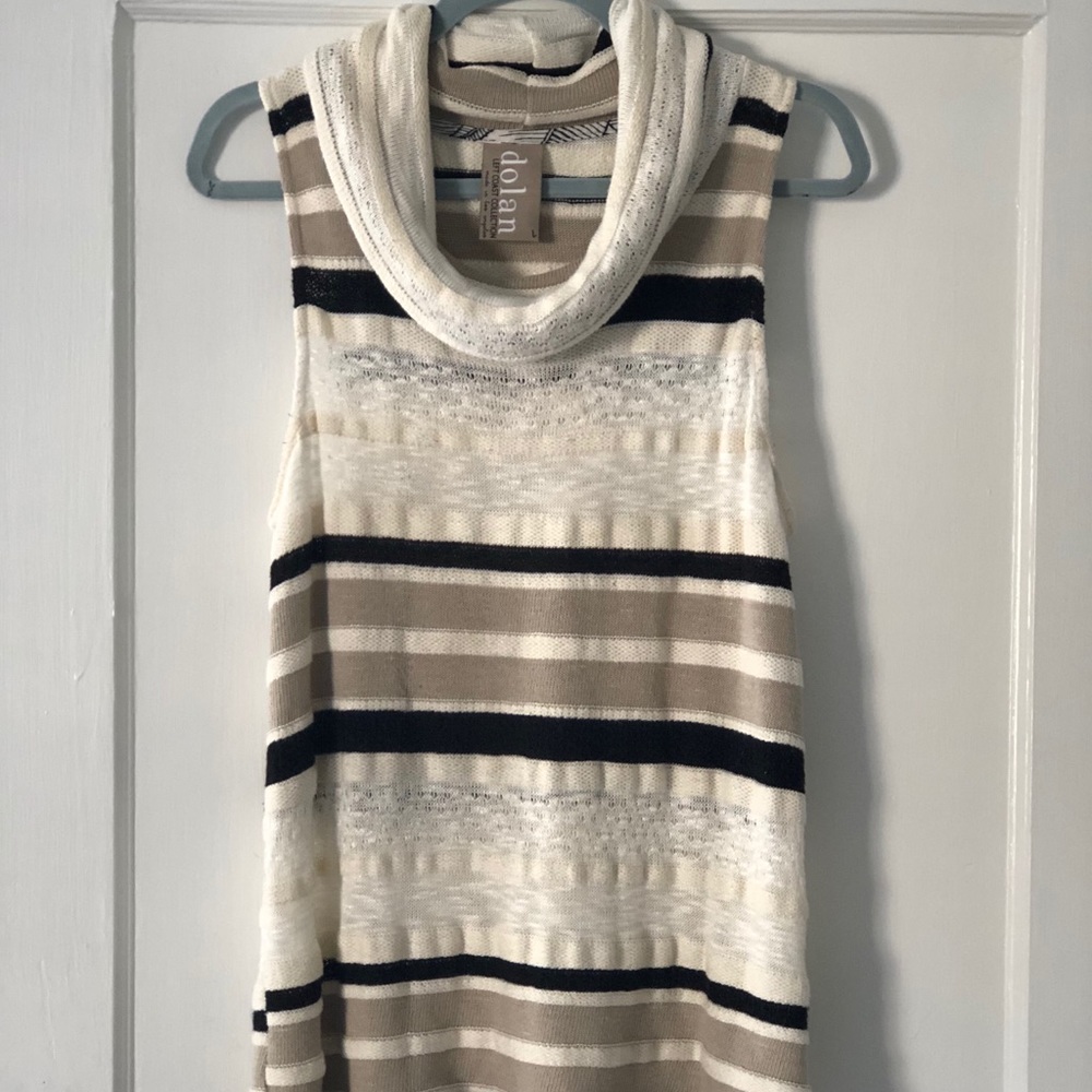 Anthropologie No sleeve Turtleneck